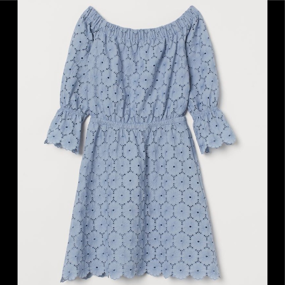 BNWT H&M Off-the-shoulder Dress - Size 4